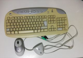 Teclado + ratón inalambricos Logitech