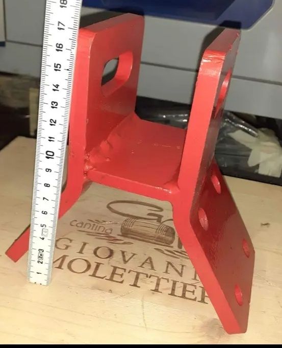 Attacco terzo punto forza per trincia ò fresatrice