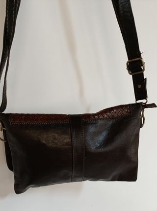 Bolso cuero 100% . A estrenar