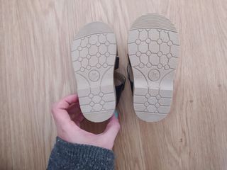 Sandalias niño 1 año. Talla 21