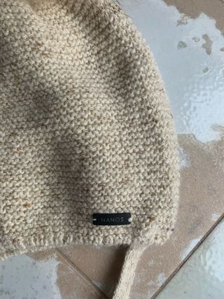 gorro beig nanos 
