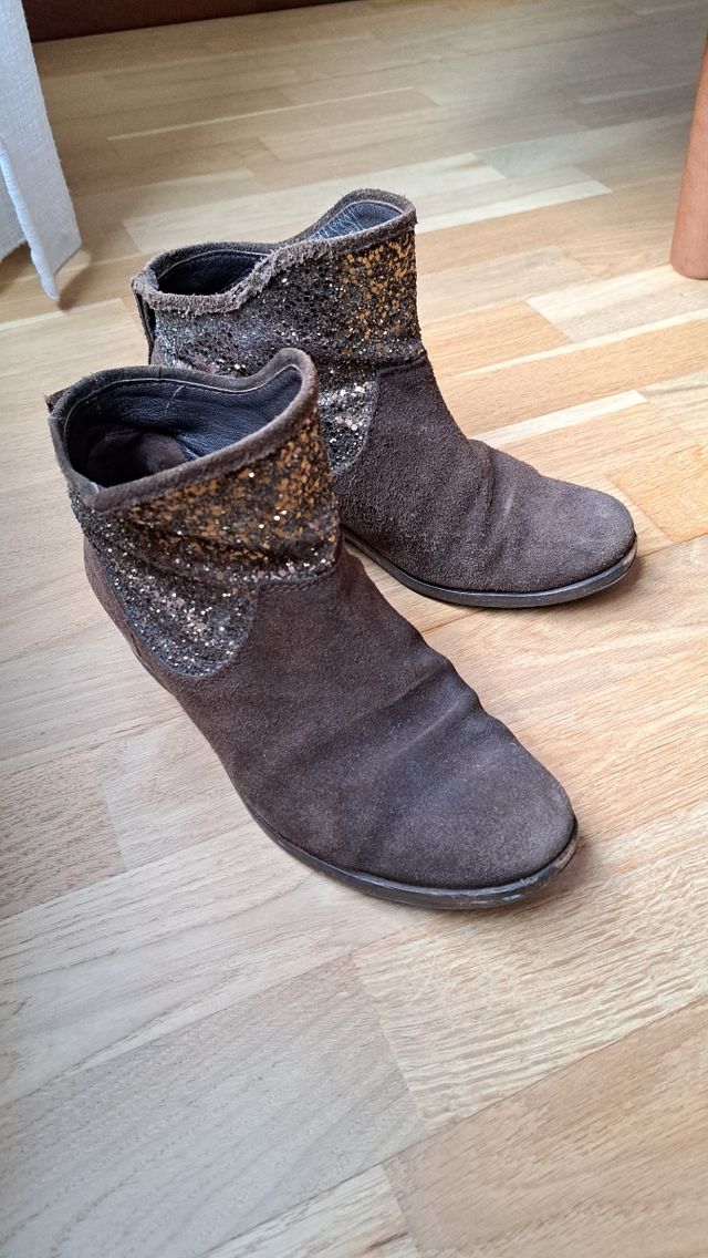 Botines marrones piel