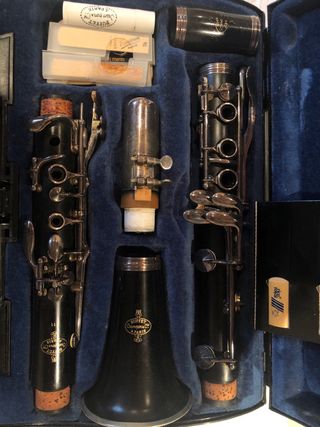 Clarinete Buffet Crampon E11