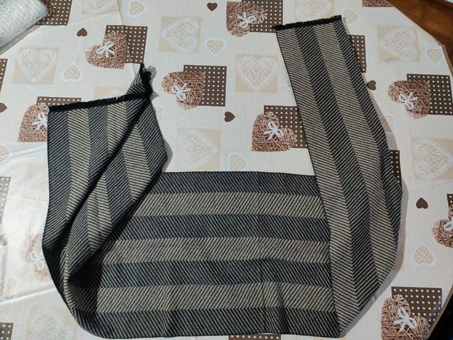 Sciarpa uomo,man accessories,nuova con etichetta 