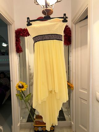 vestido  y mono y bolsos