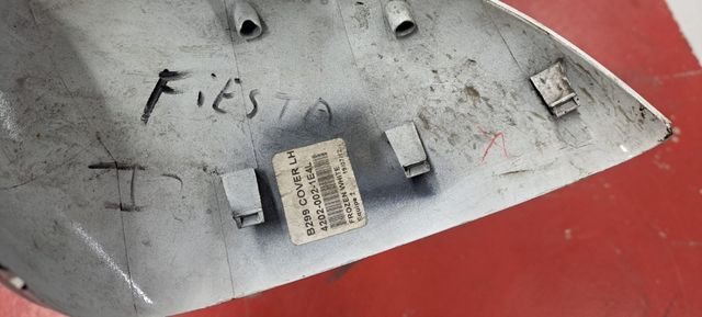 Tapa espejo retrovisor izq Ford fiesta