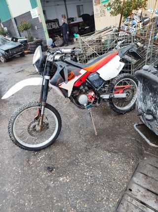 Aprilia rieju derbi 