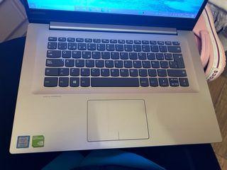 Ordenador portatil Lenovo