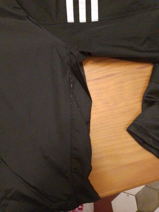 Chaqueta Adidas refletante