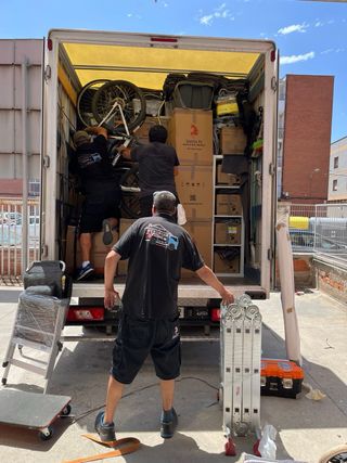 Portes y mudanzas nacionales