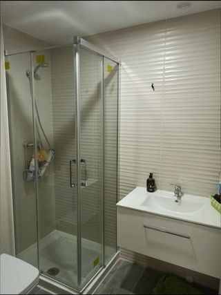 Instalador muebles de baño y mamparas