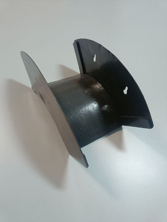 Soporte metálico manguera 
