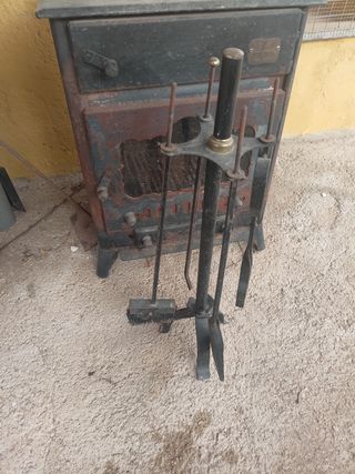 Chimenea con hornillo + accesorios