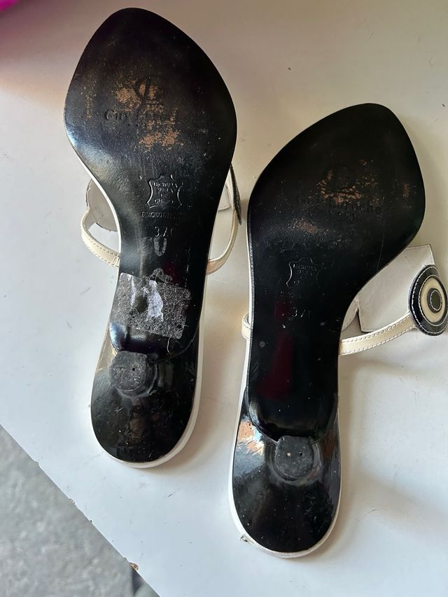 sandalias guy laroche usadas una vez solo