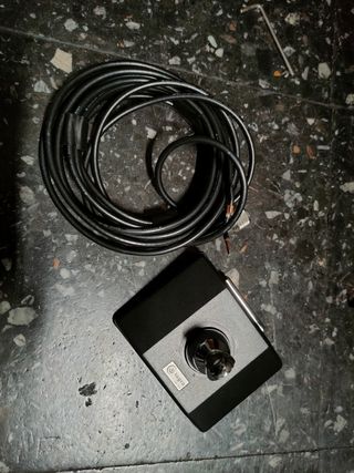 Cable de emisora y base antena