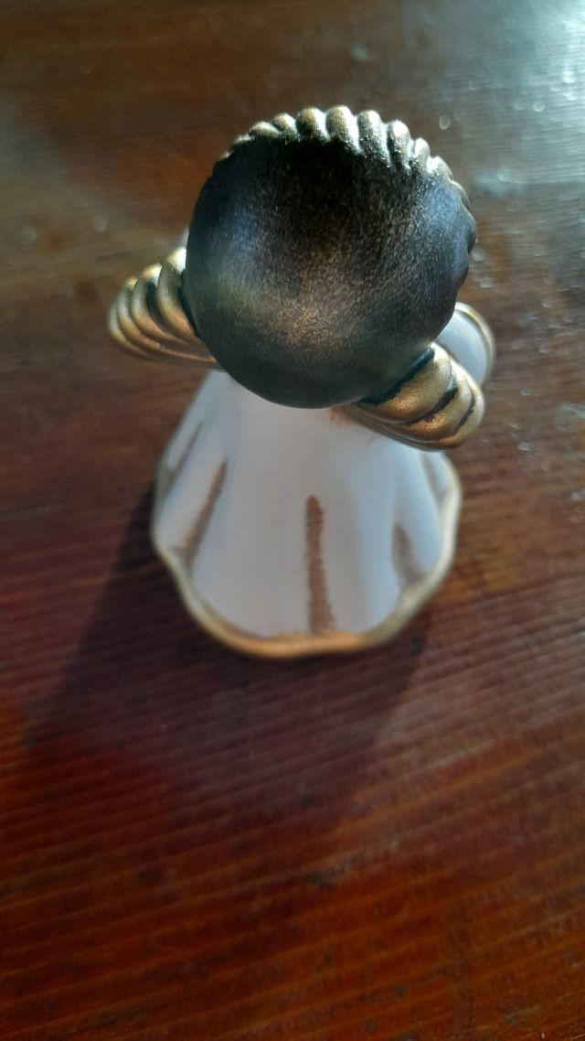 Thun. Angelo con cuore