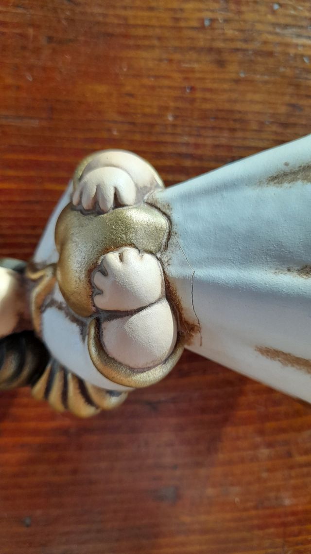 Thun. Angelo con cuore