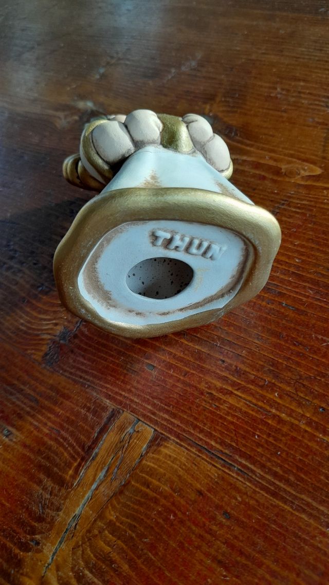 Thun. Angelo con cuore