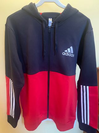 Sudadera Adidas nueva