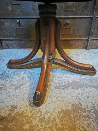 Silla Giratoria. tipo thonet