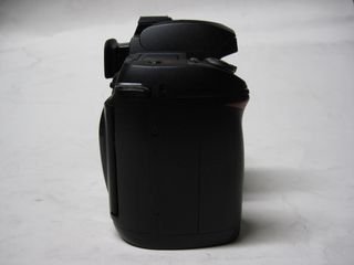 Cámara Reflex Nikon D70s + 35mm