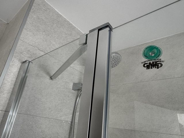 Instalador de mamparas ducha y bañera