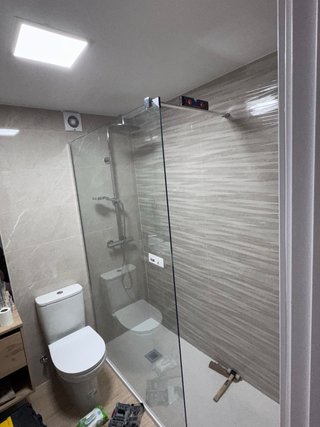 Instalador de mamparas ducha y bañera