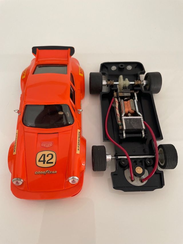SCALEXTRIC PORSCHE CARRERA COMO A ESTRENAR