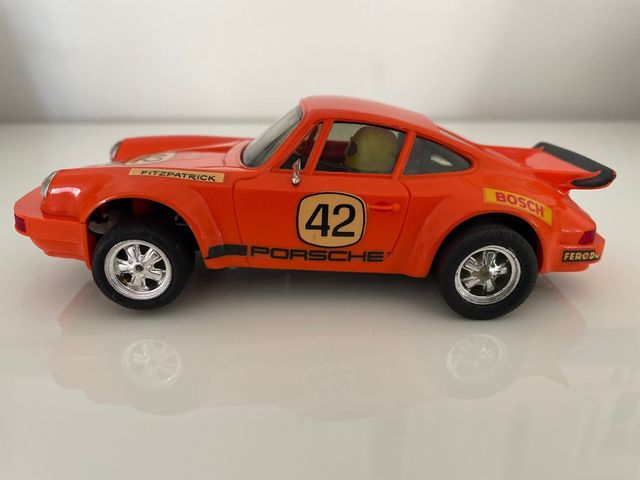 SCALEXTRIC PORSCHE CARRERA COMO A ESTRENAR