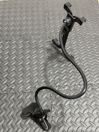 pinza para sujetar tablet