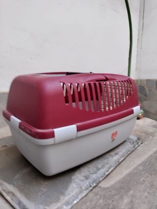 Transportín con entrada doble