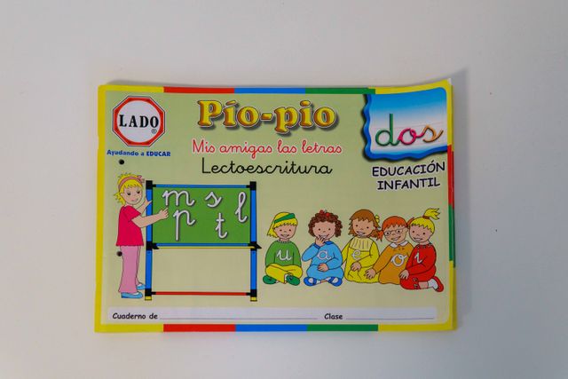 Pio - Pio Mis amigas las letras - Lectoescritura