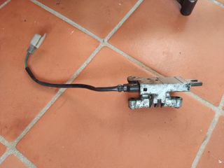 Cierre asiento Kymco Grand Dink 125.