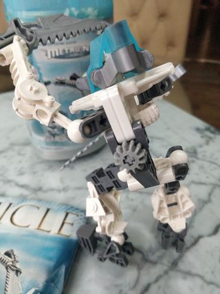 Bionicle Lego articulable - 8619