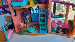 Casa muñecas enchantimals