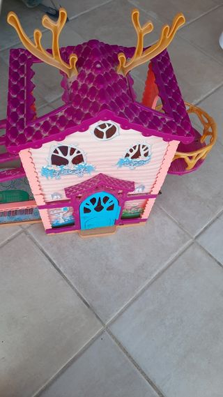 Casa muñecas enchantimals