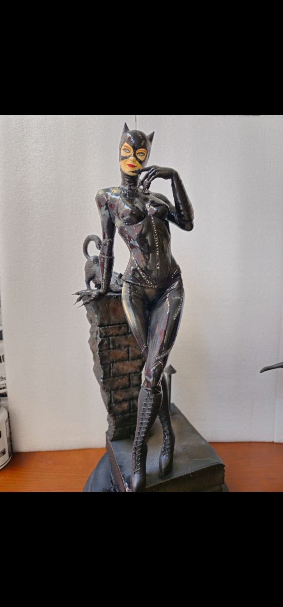 Figura Catwoman 48cm