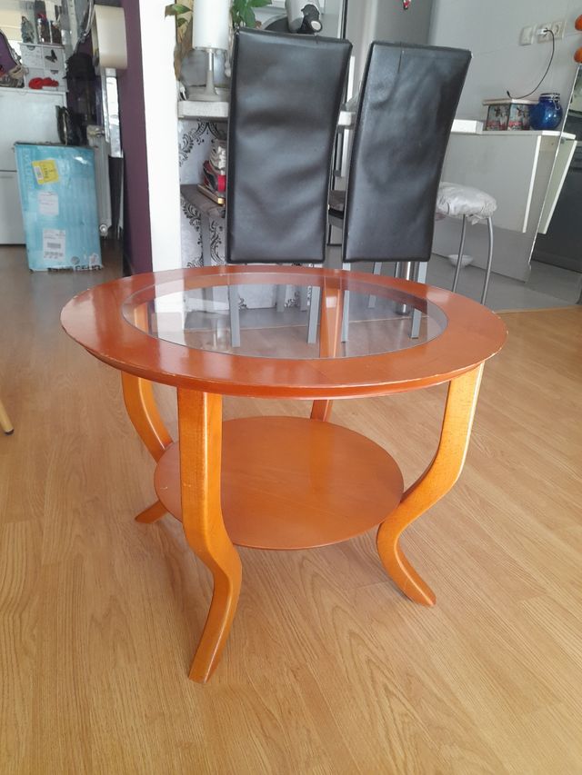 Mesa baja, salón vintage, madera