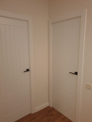 Puertas de Madera Lacadas, Laminadas, acorazada