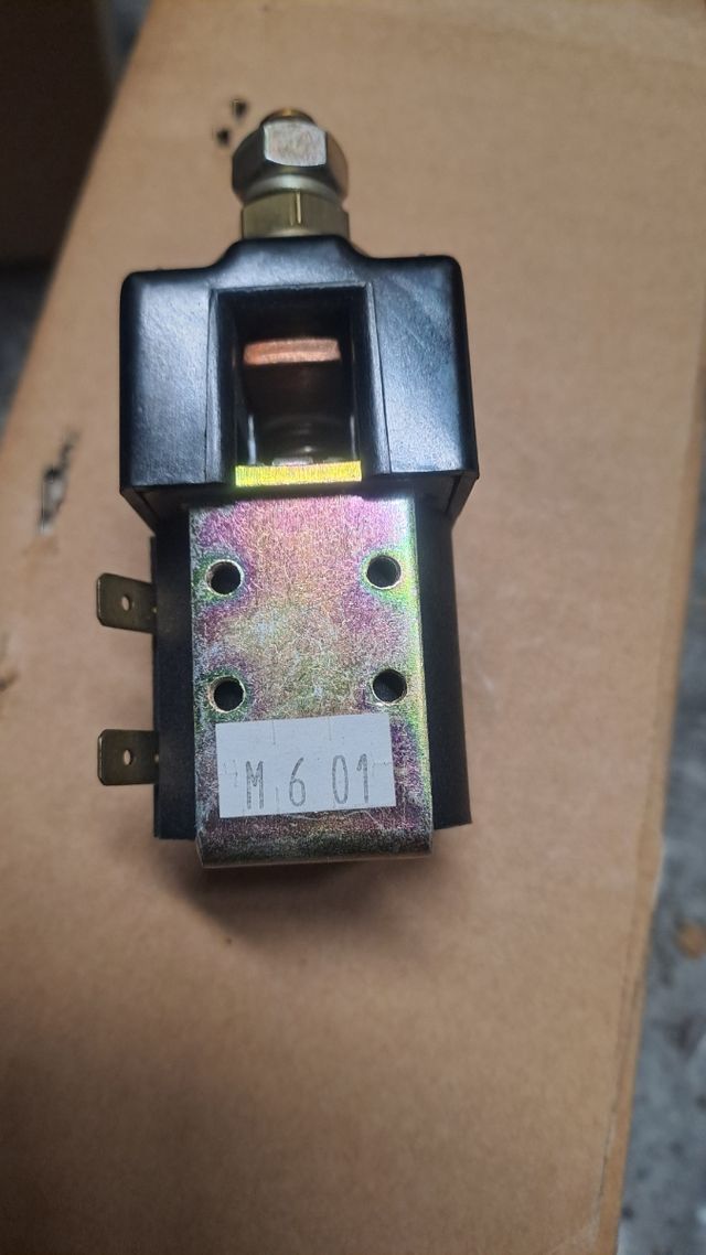 Teleruttore muletto 24 v