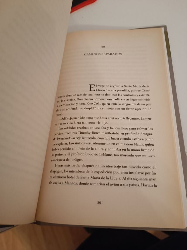 Libro lectura entretenimiento