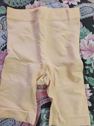 CAMISETA MOLDEADORA Y FAJA