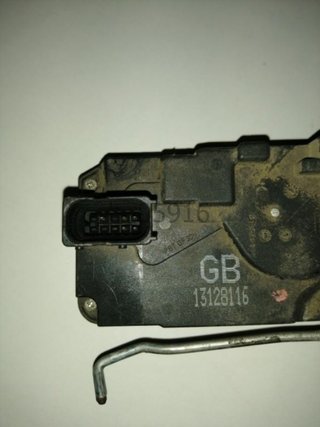Cerradura puerta trasera derecha Opel Astr h_05916