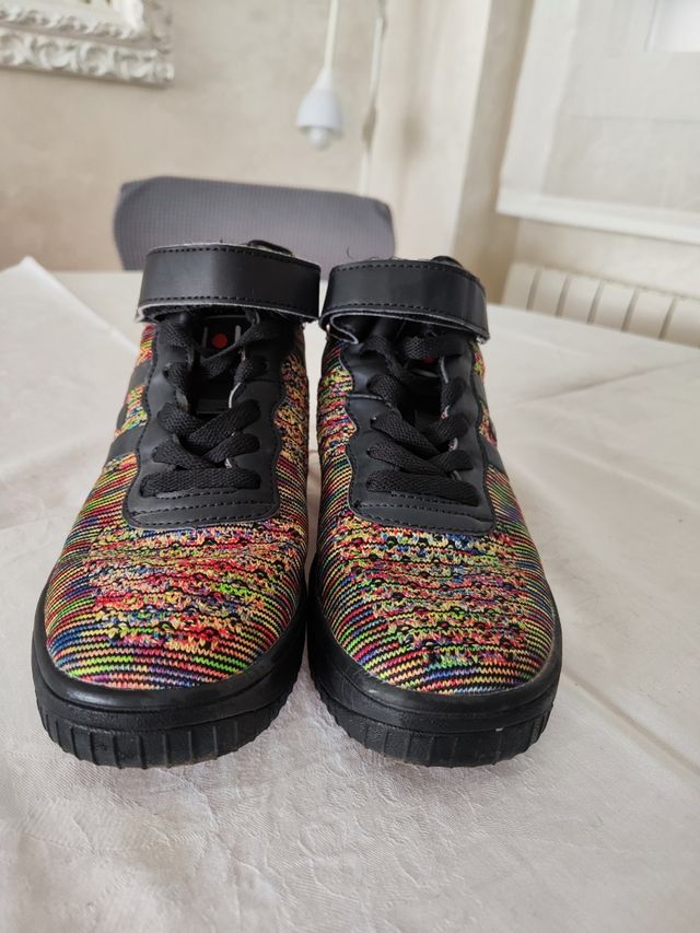 Zapatilla hakimono mujer