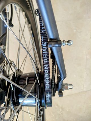 Bicicleta Vello Alfine 8 sin apenas uso.