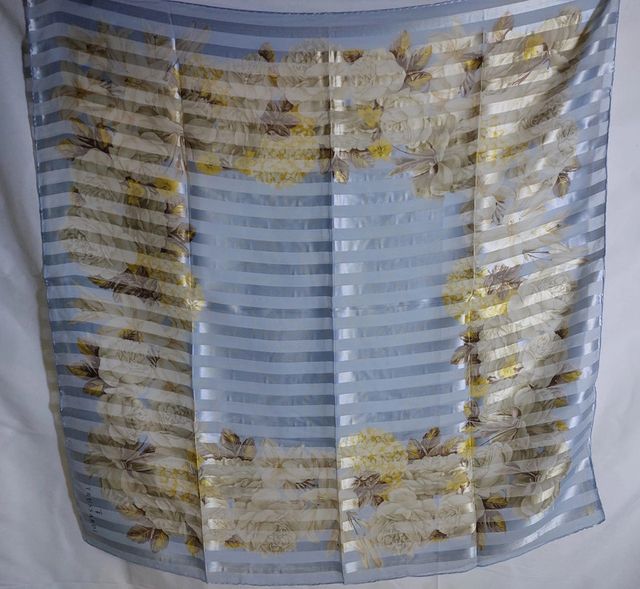 Foulard in seta Trussardi