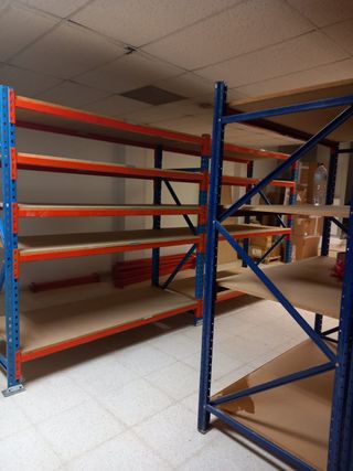 Estanterías industriales de segunda mano