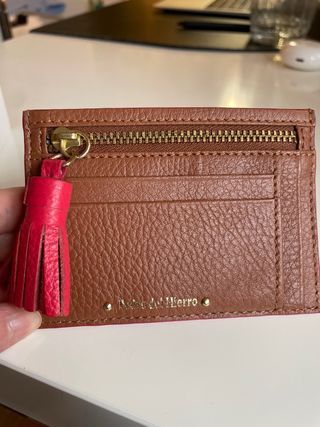 Tarjetero Pedro del Hierro