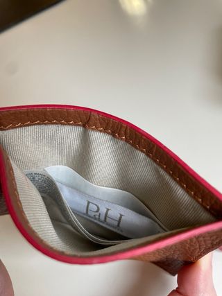 Tarjetero Pedro del Hierro