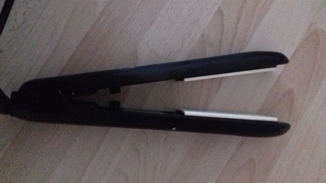 piastra per capelli Rowenta